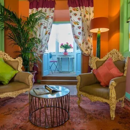 Marge Hotell Çeşme